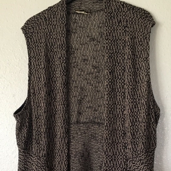 Plus size cardigan - Picture 3 of 3
